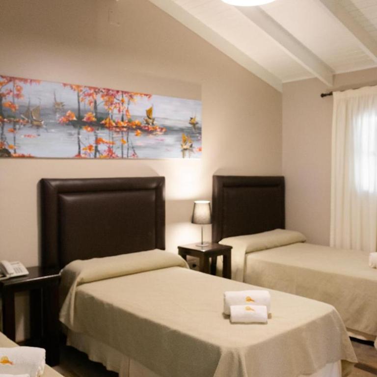 Hotel Jardín del Paraná - Triple Room - 1