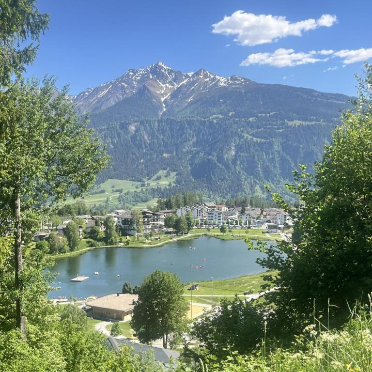 Family home in Laax with stunning views - Ferienhaus - 19