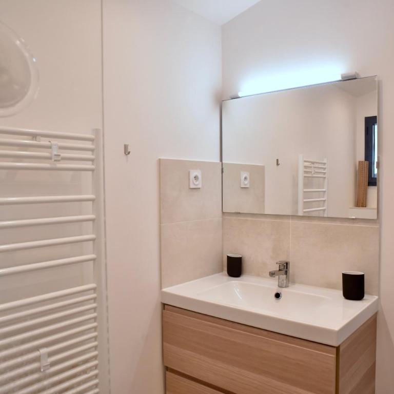 Maison vue mer Cavalière plage à 5 min à pied - Villa - 8