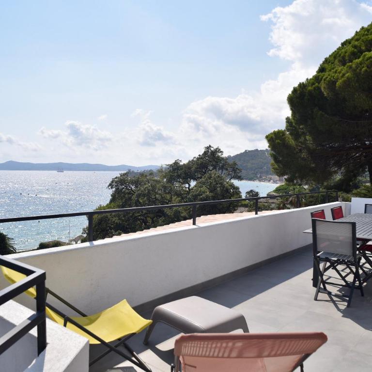 Maison vue mer Cavalière plage à 5 min à pied - Villa - 1