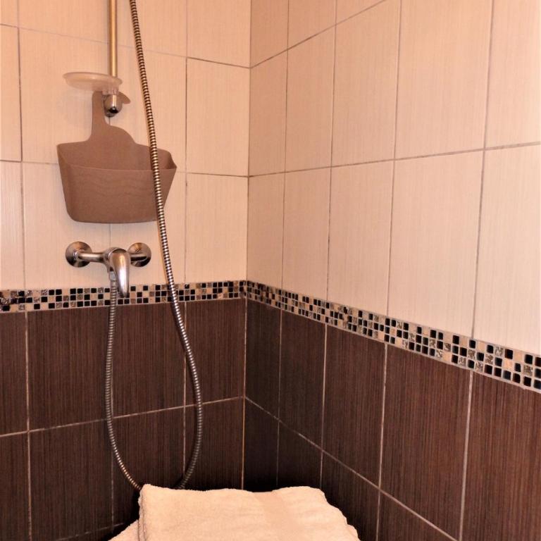 Bas de Villa, vue mer - Appartement 2 Chambres - 28