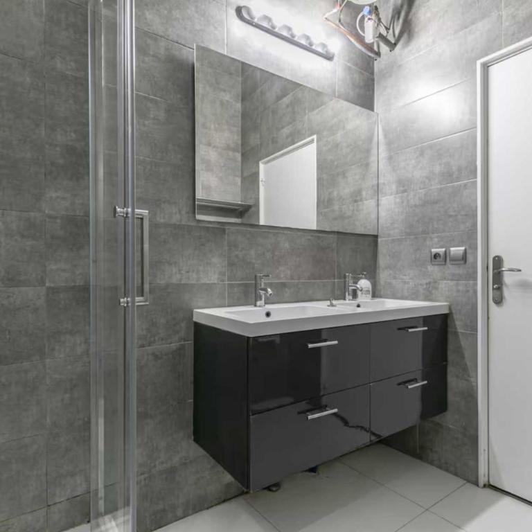 Duplex apartment 2BDR 6P - Center of Paris - Appartement 2 Chambres - 32