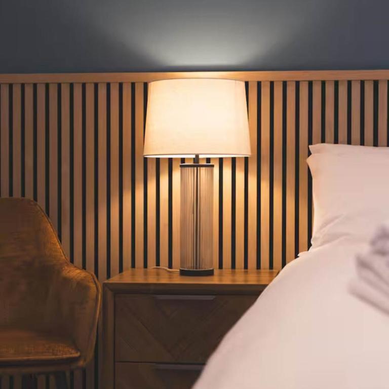  - Room #1714549101 - 11