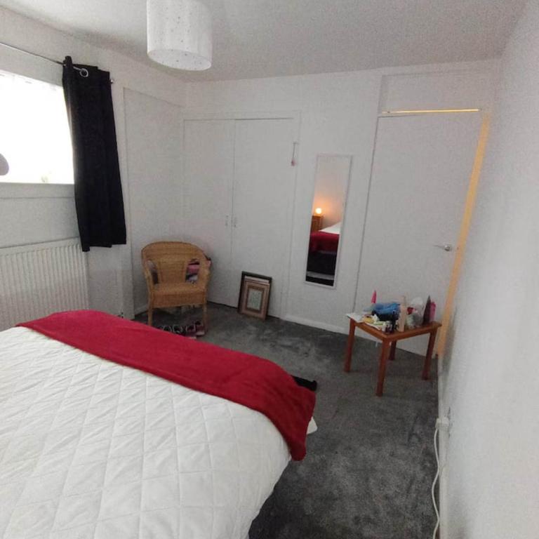  - Room #1714549301 - 6