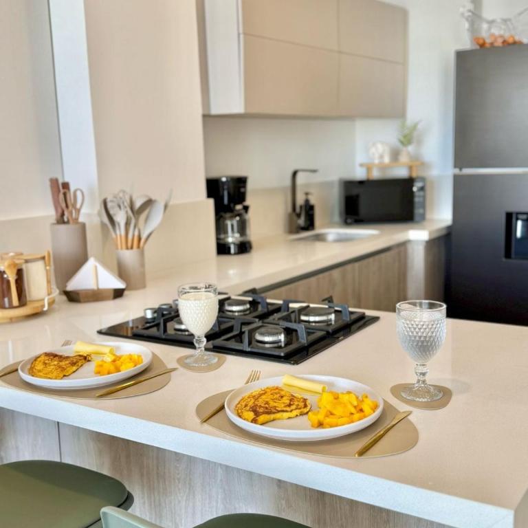 Lujoso apartamento con balcón y vista al mar - One-Bedroom Apartment with Sea View and Balcony - 21