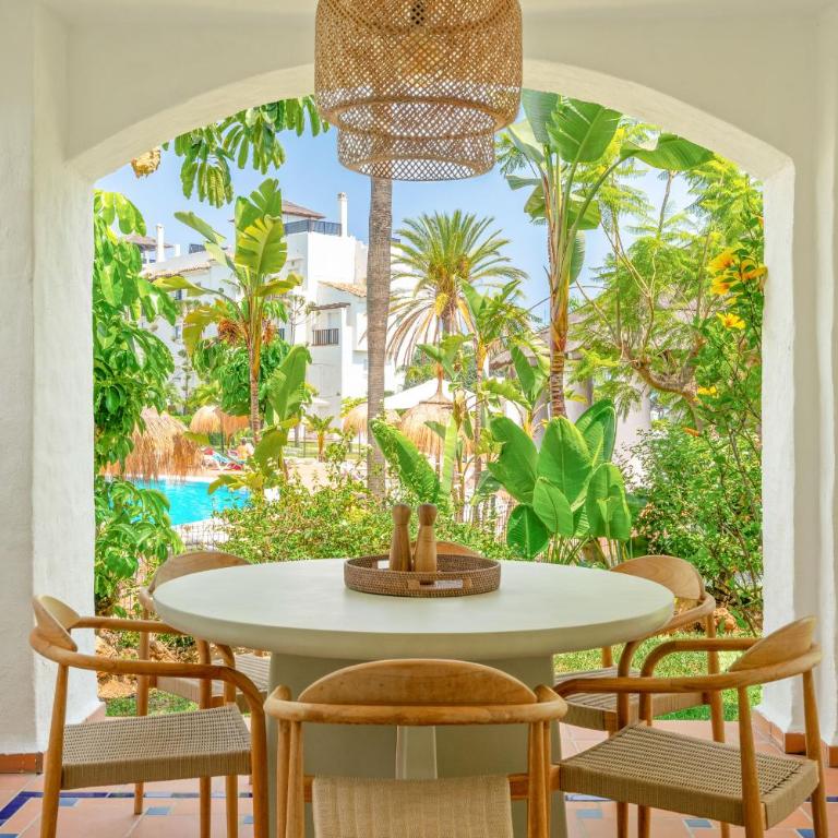 Las Adelfas - 3 Bed Beachside Apartment - Apartamento con vistas a la piscina - 1