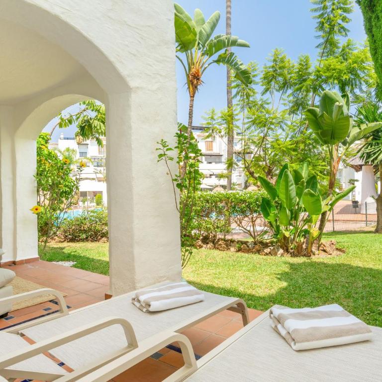 Las Adelfas - 3 Bed Beachside Apartment - Apartamento con vistas a la piscina - 3