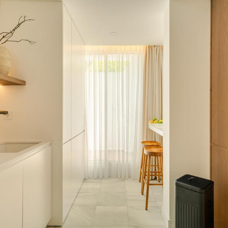 Las Adelfas - 3 Bed Beachside Apartment - Apartamento con vistas a la piscina - 16