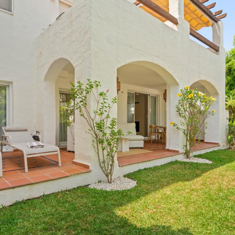 Las Adelfas - 3 Bed Beachside Apartment - Apartamento con vistas a la piscina - 43
