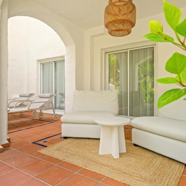Las Adelfas - 3 Bed Beachside Apartment - Apartamento con vistas a la piscina - 46