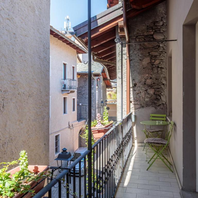 Cinq Huit - Aosta Centro - Appartement 1 Chambre avec Balcon - 16
