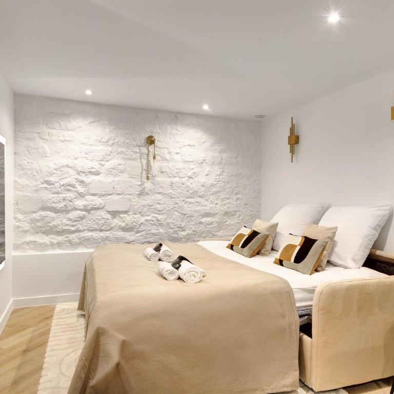 Duplex Prestige avec Billard et Baignoire - Appartement - 13