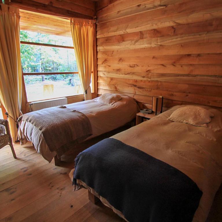 - Room #1714562801 - 5