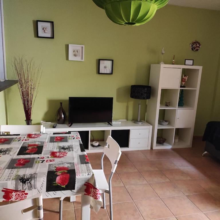  - Room #1714580501 - 10