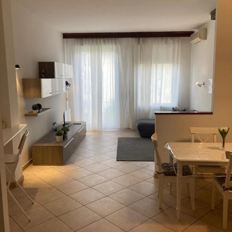 Stella - Two-Bedroom Apartment - 5