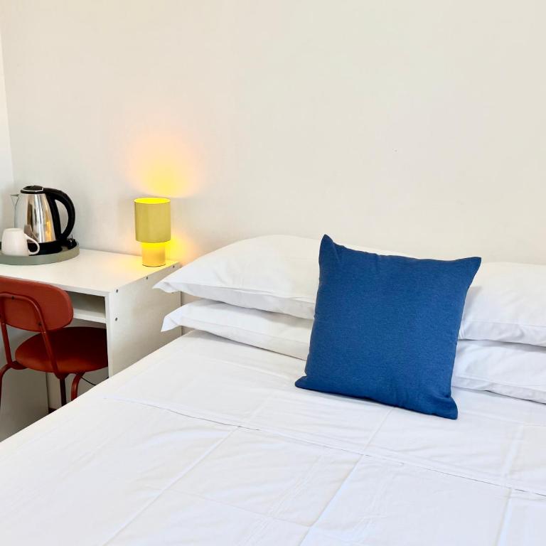 Bella Venice Stay - 5min walking distance from Mestre Venice Station - 15min from Venice - Kleines Doppelzimmer - 2