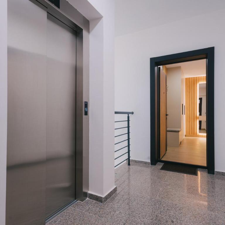 Hills Penthouse - Apartman sa 2 Spavaće Sobe, Terasom i Pogledom na More - 33