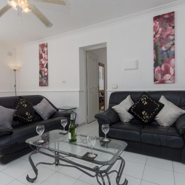 Lovely 4 Bedroom Holiday Villa - Villa con piscina privada - 7