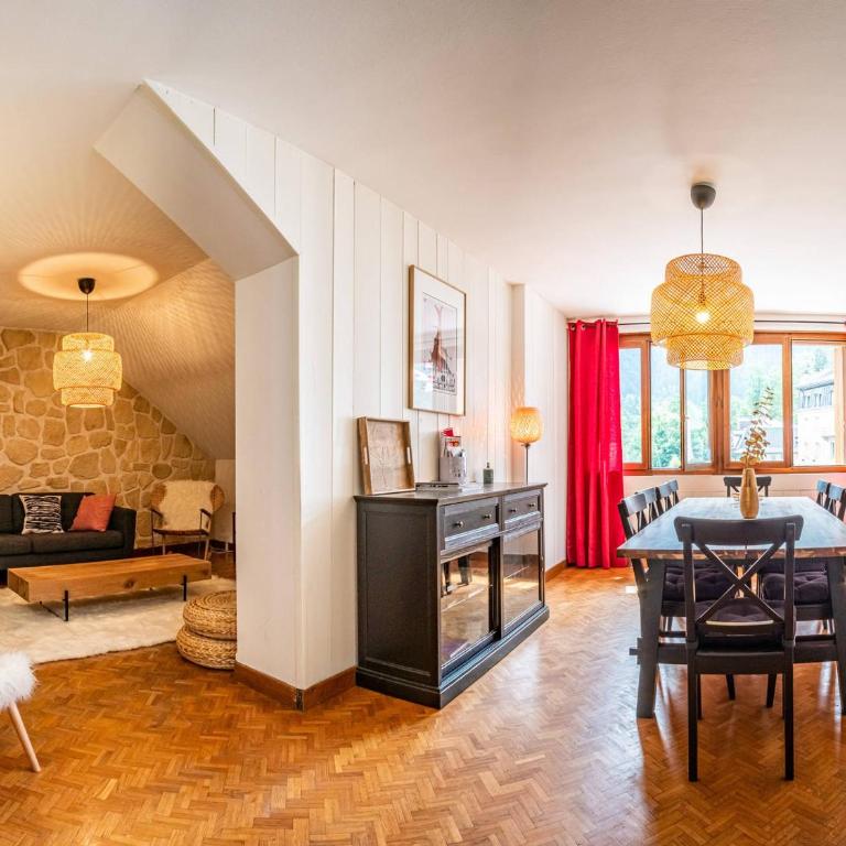 Magnifique appartement centre-ville - Animaux admis, WiFi - FR-1-517-37 - Apartment (10 Adults) - 12
