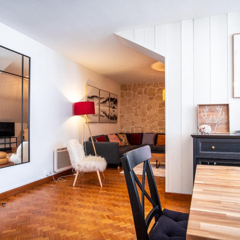 Magnifique appartement centre-ville - Animaux admis, WiFi - FR-1-517-37 - Apartment (10 Adults) - 13