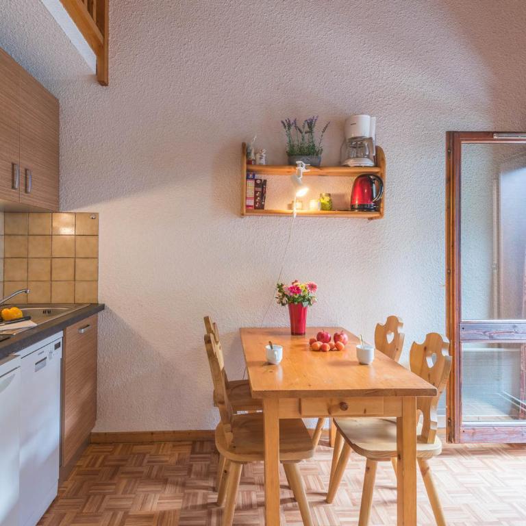Studio Chamonix 5 pers, balcon, parking, animaux ok - FR-1-517-45 - Studio - 6