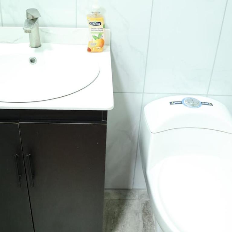  - Room #1714364201 - 5