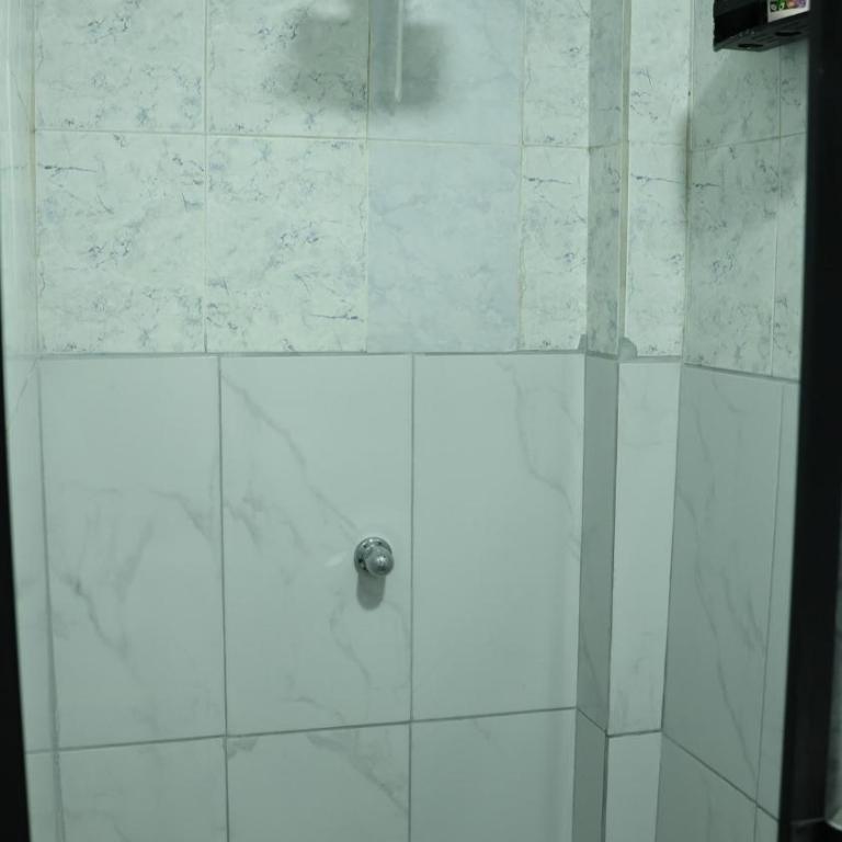  - Room #1714364201 - 4