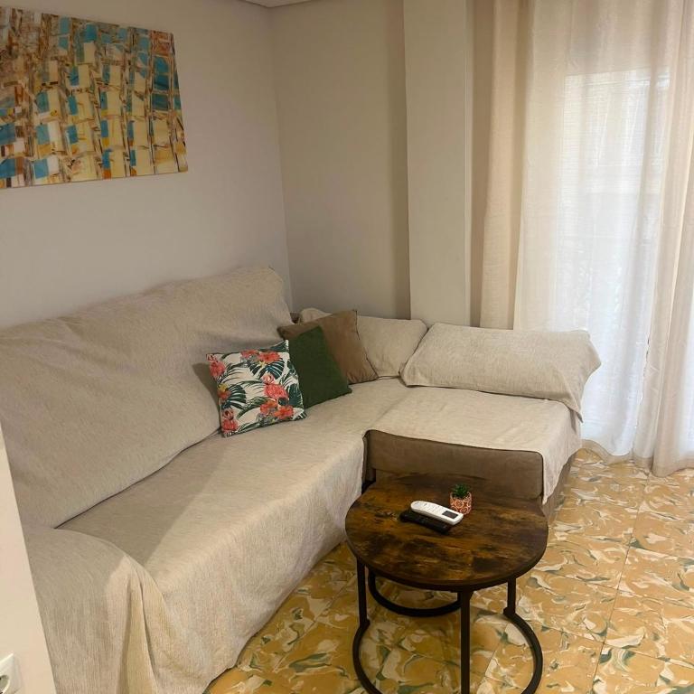 Desigual apartamento con 3 AC - Appartement 2 Chambres avec Balcon - 8