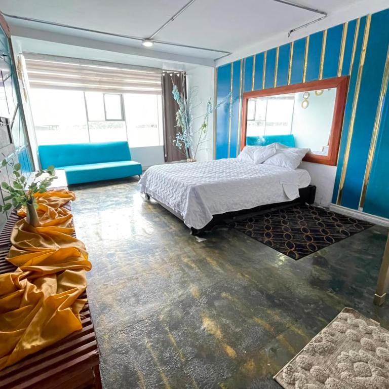 Hotel Victoria's Plaza - Room #1714627001 - 2