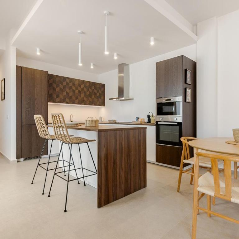 Amplio apartamento con gran porche - Appartement 2 Chambres - 6