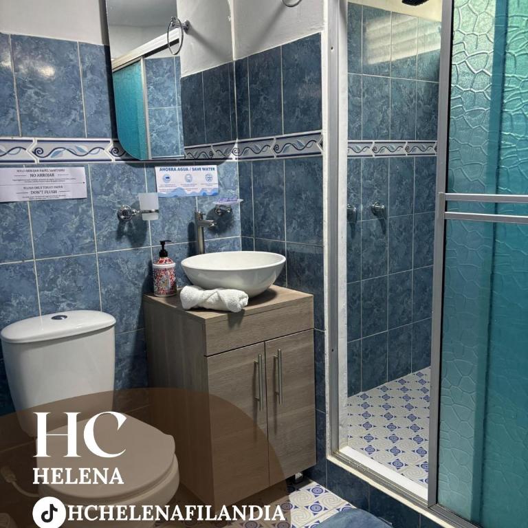 HC Helena - Habitación Cuádruple Económica - 2