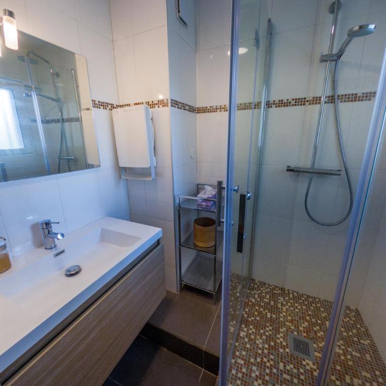 3 chambres - 2 SDB - Ski aux pieds - Résidence le Saint Etiennes - Auron - Appartement 3 Chambres - 8