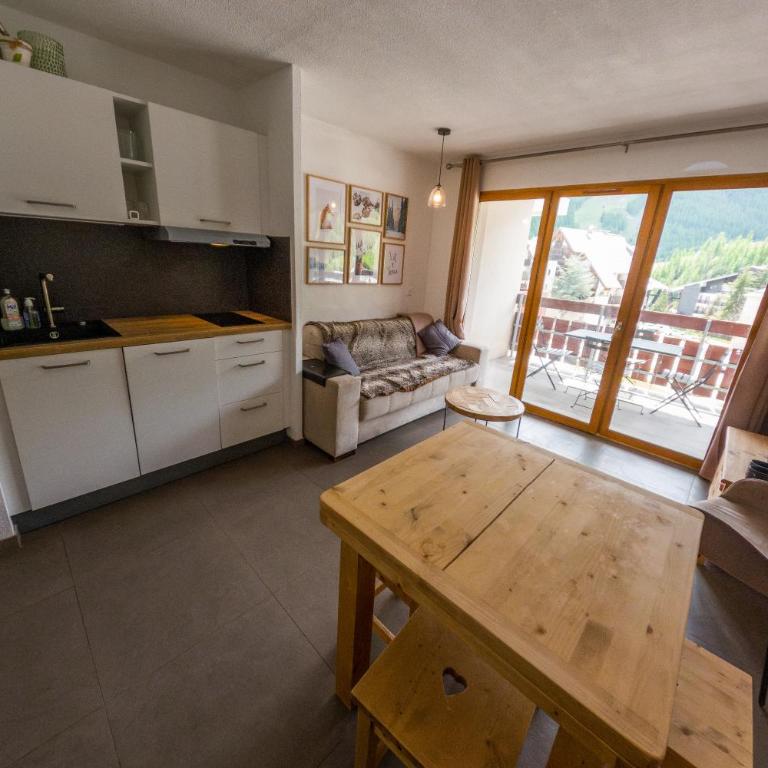 3 chambres - 2 SDB - Ski aux pieds - Résidence le Saint Etiennes - Auron - Appartement 3 Chambres - 12