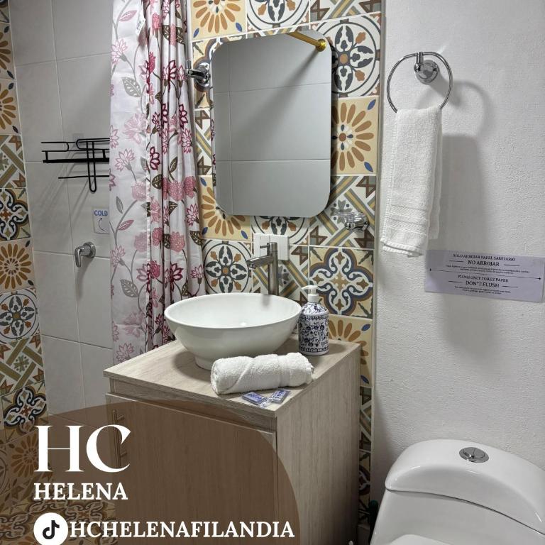 HC Helena - Habitación Doble Económica - 1
