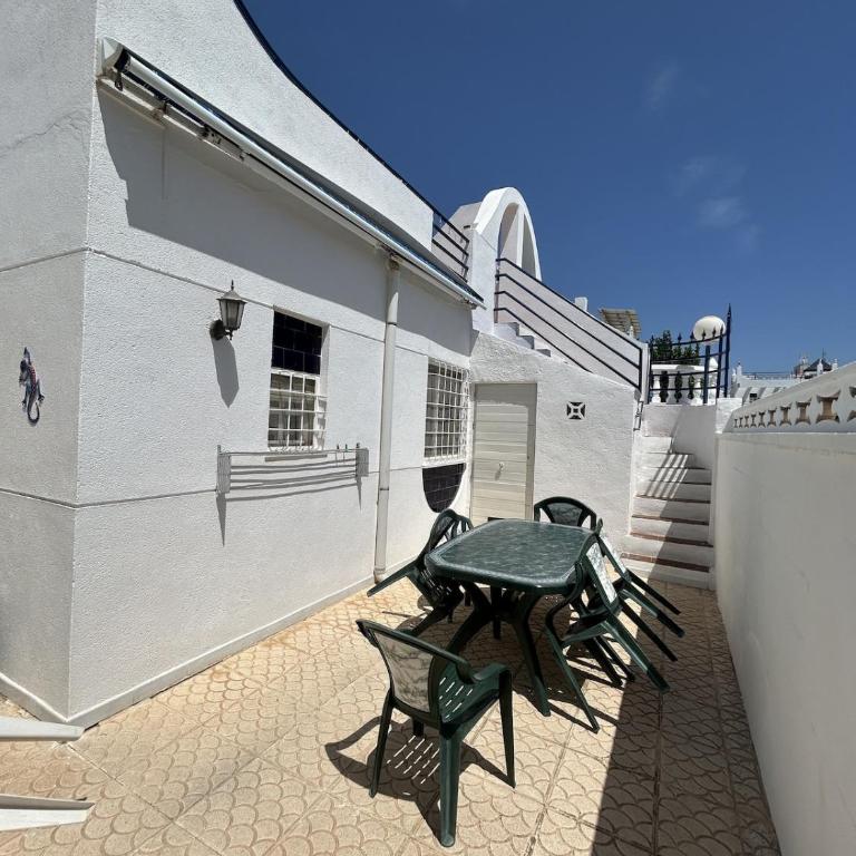  - Room #1714656601 - 16