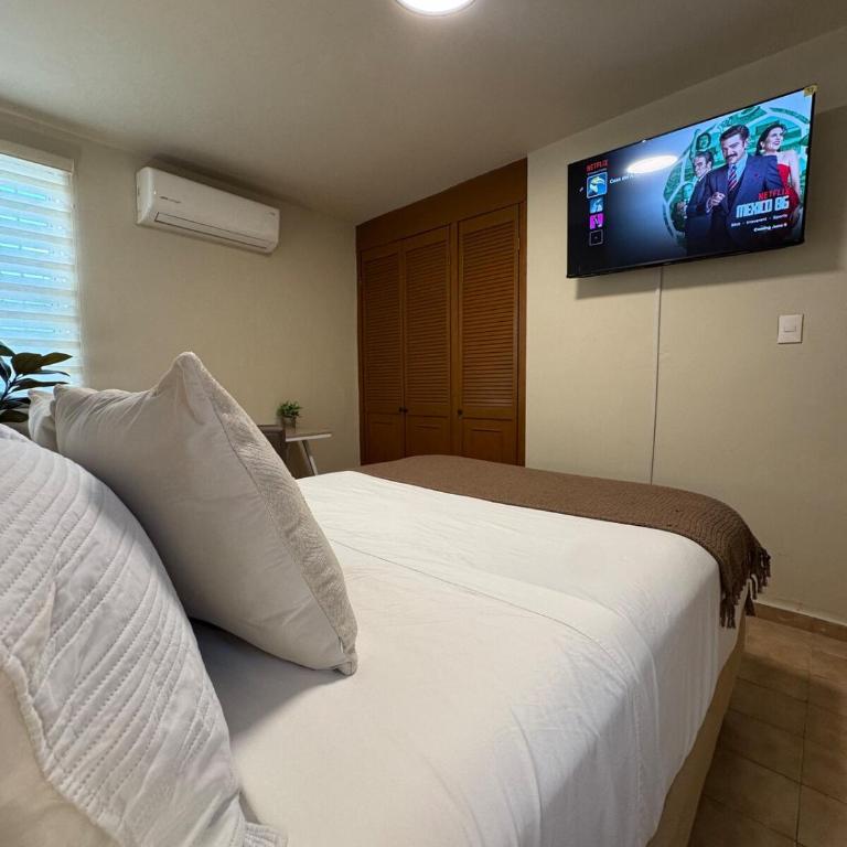 - Room #1714656901 - 18