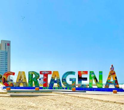 Aparta Suite en Cartagena vista al mar balcon privado Piscina - One-Bedroom Apartment with Sea View and Terrace - 49