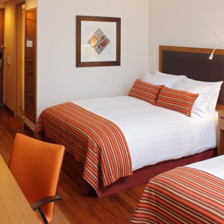 Hotel Intercontinental Cali by IHG - Classic Double Room with Two Double Beds - 7