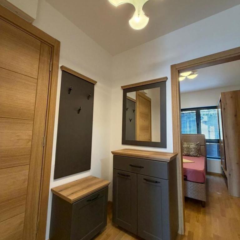  - Room #1714667801 - 11