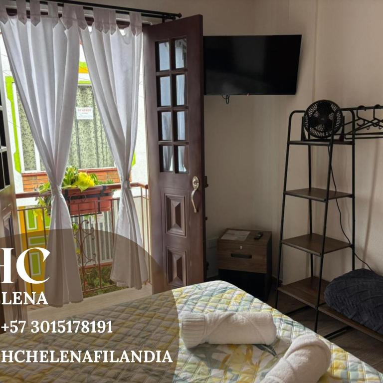 HC Helena - Habitación Doble con balcón - 8