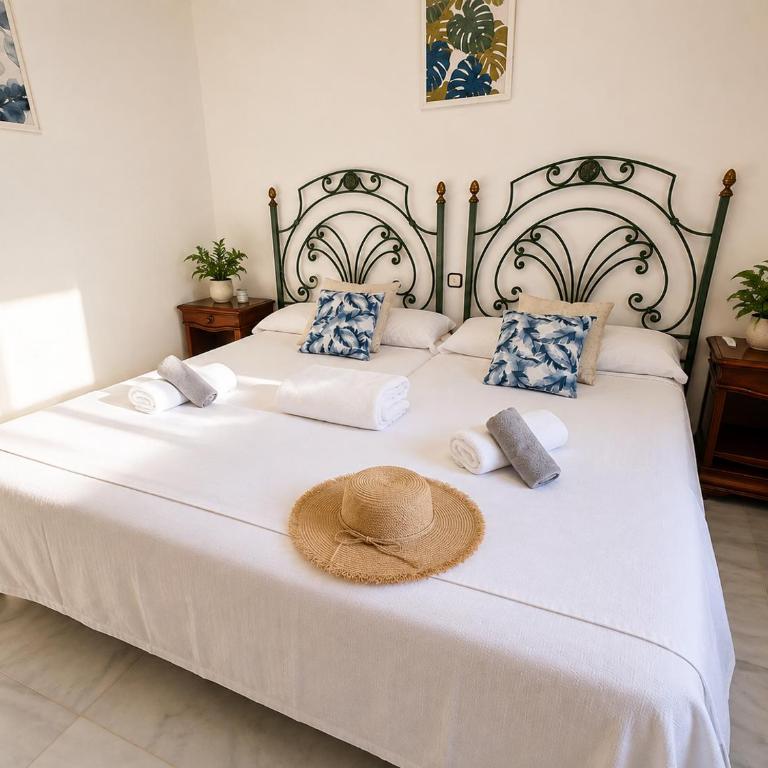 Dad s Dream Legacy Villa 15 Min Walk to La Carihuela Beach - Haus mit 2 Schlafzimmern - 8
