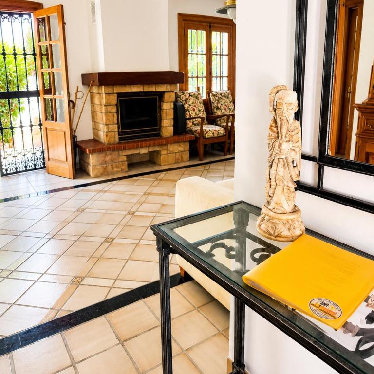 Dad s Dream Legacy Villa 15 Min Walk to La Carihuela Beach - Haus mit 2 Schlafzimmern - 24