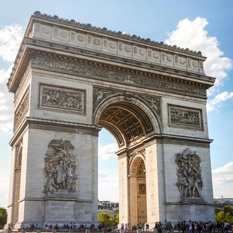 Magnificent Apartment in the Best Central Location of Paris 1 Minute Walk to Train Station - Appartement 1 Chambre - 20