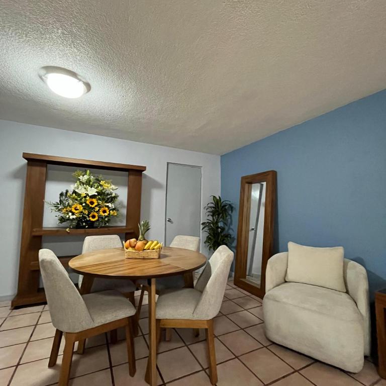  - Room #1714691101 - 24
