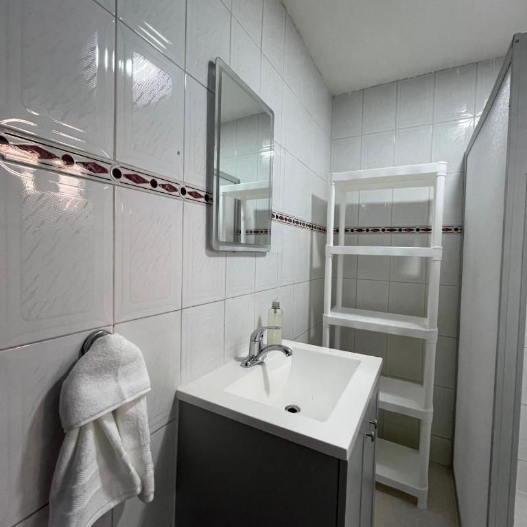  - Room #1714691101 - 29
