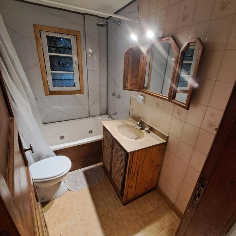 - Room #1714695201 - 14