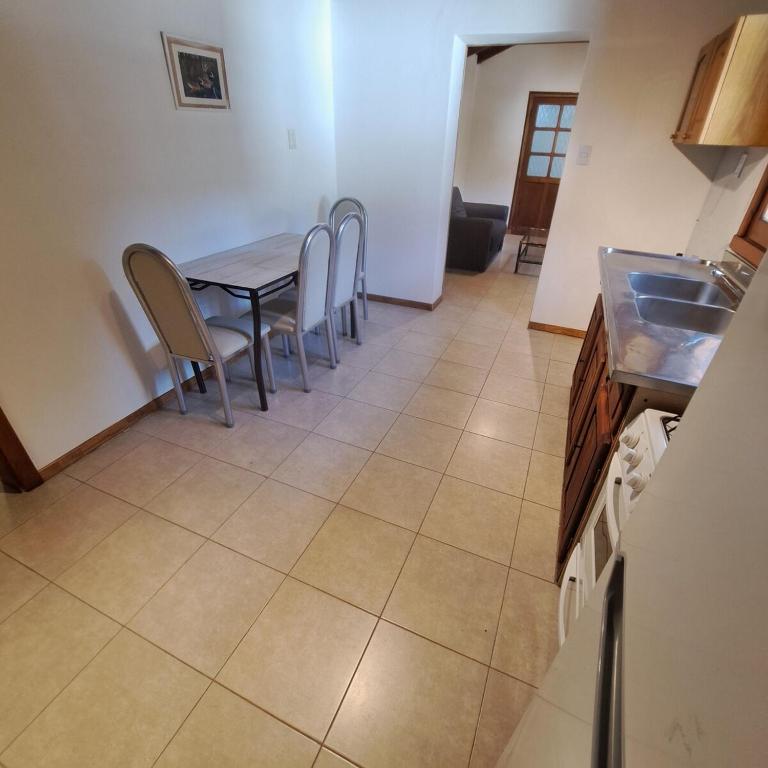  - Room #1714695201 - 16