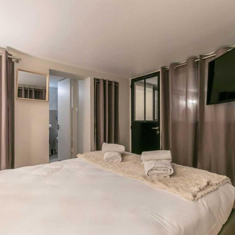 Duplex apartment 4BDR 11P - Moulin Rouge - Appartement 4 Chambres - 24