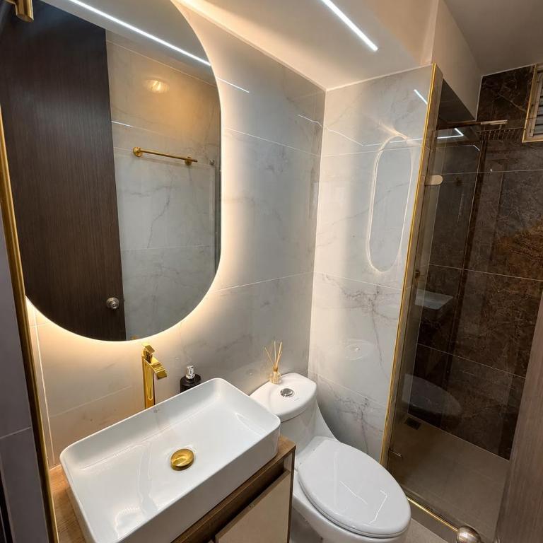 - Room #1714699001 - 6