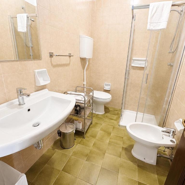 Luna residence - One-Bedroom Apartment - 20